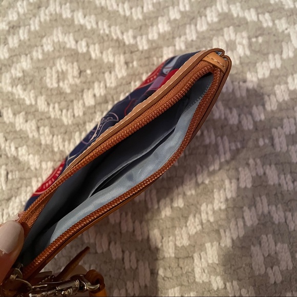 Coach Polka Dot Wristlet - Picture 4 of 4